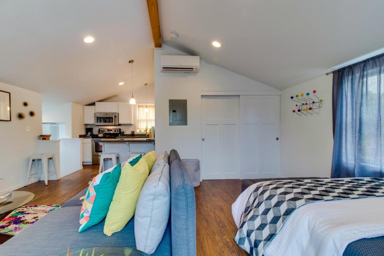 New Portland Neighborhood Studio Exteriör bild